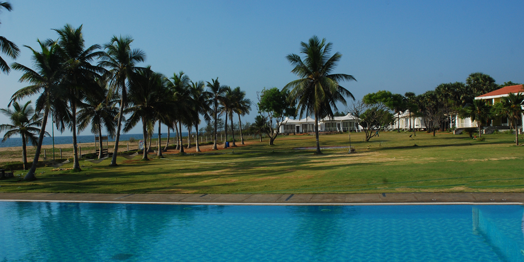Tensovilla Beach Resort 6