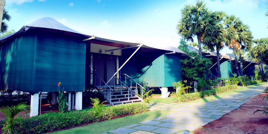 Tensovilla Beach Resort 5